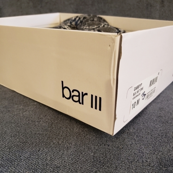 NWT Bar III Women's Gabby P Snakeprint ankle Boots size 10M - Picture 11 of 12